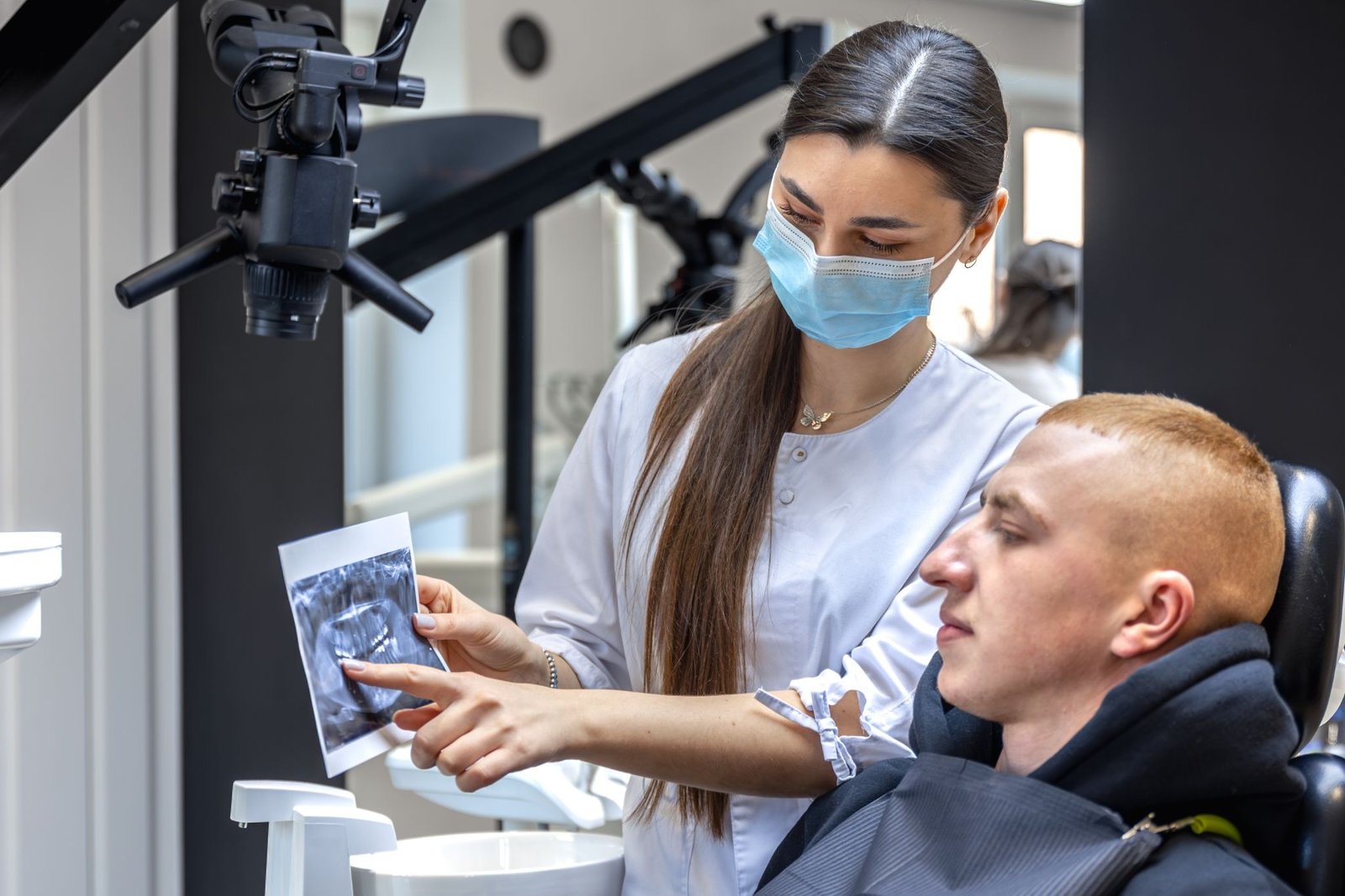Raymore Family Dentistry|What Happens During the Dental Implant Process from Start to Finish?
